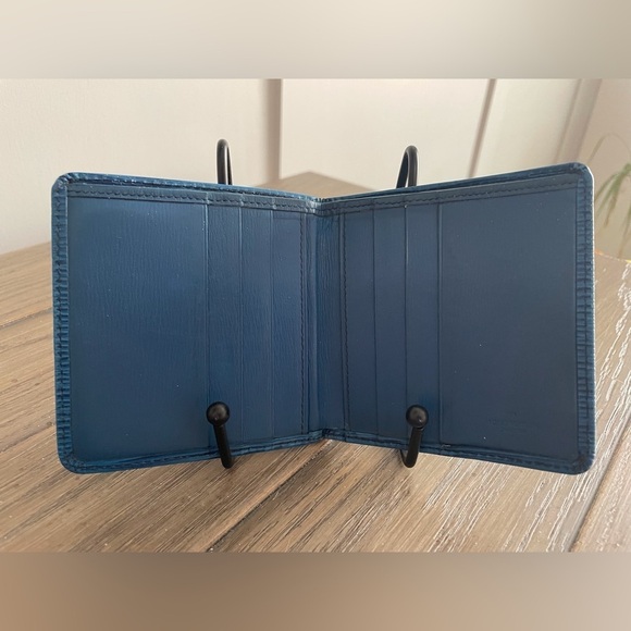 VGUC, Louis Vuitton LV, Blue Epi Leather Wallet, Authentic - Picture 3 of 13